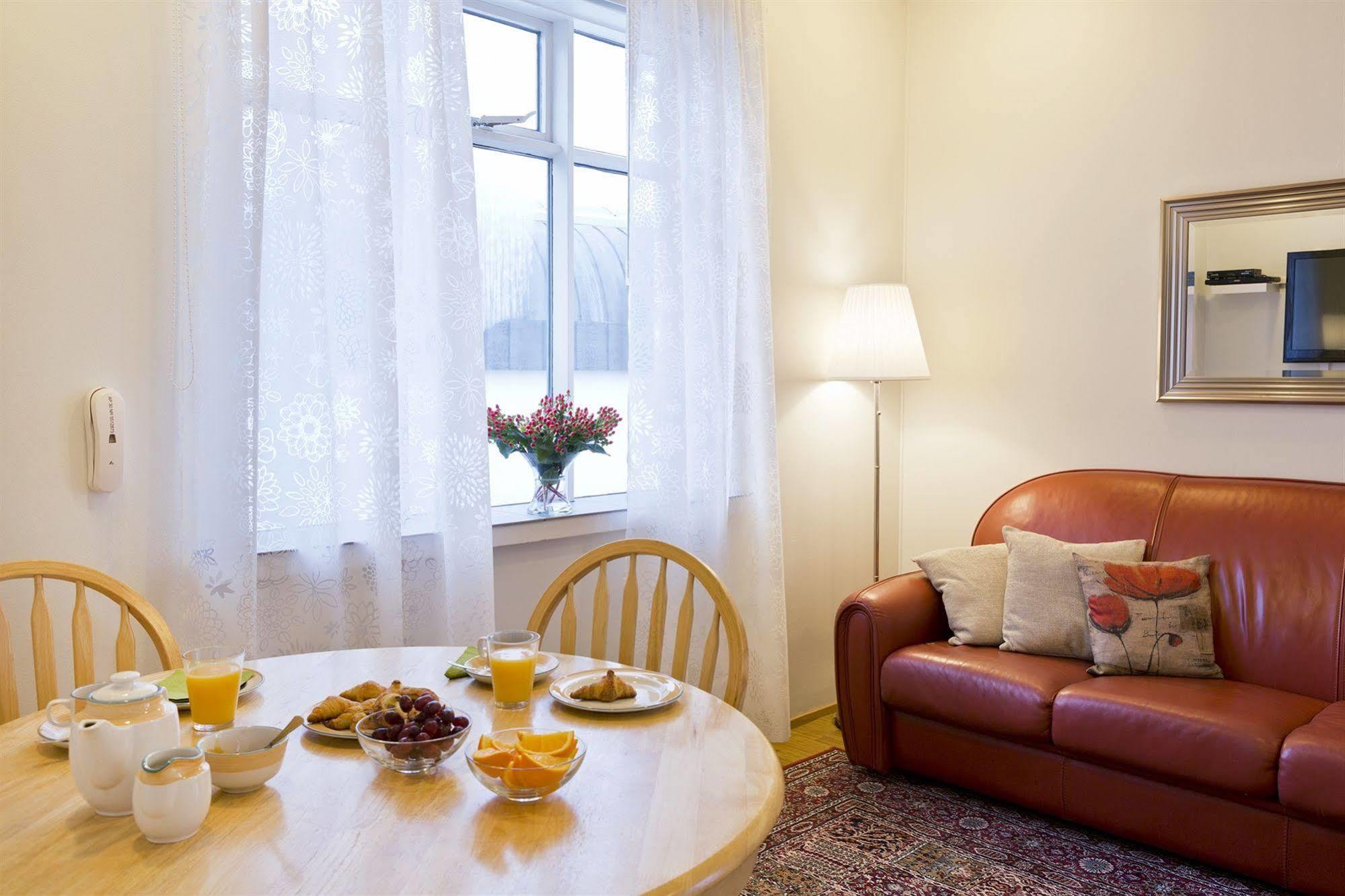 Castle House & Embassy Luxury Apartments Reykjavik Extérieur photo